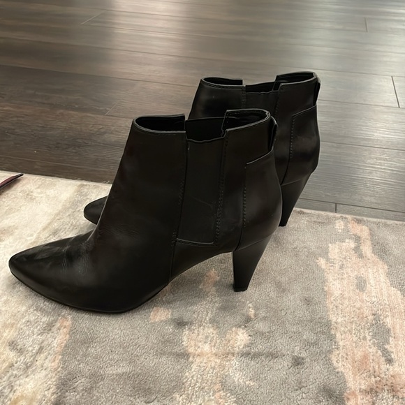Karen Millen Black Medium Heel Boot - Picture 2 of 4